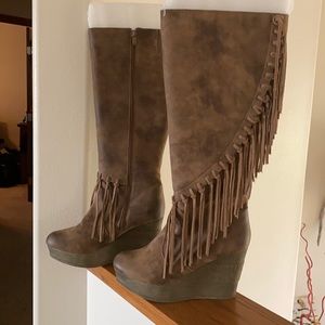 Sbicca Vintage Griffin Tan Tall fringe wedge boots